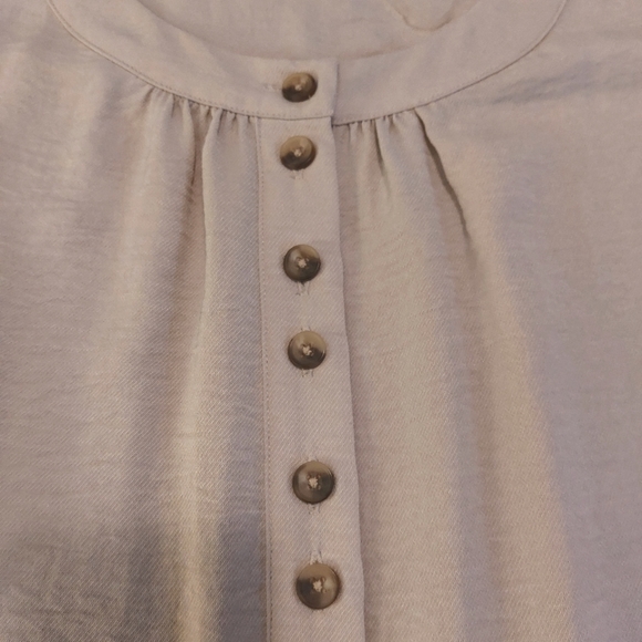 New Directions EUC Soft Round Neck Blouse Plus Size 3X Beige/Tan - Picture 4 of 10